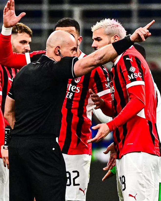 集结日AC米兰止住颓势：欧冠节点到来，气氛紧张，轮换策略成焦点的简单介绍-开云体育下载