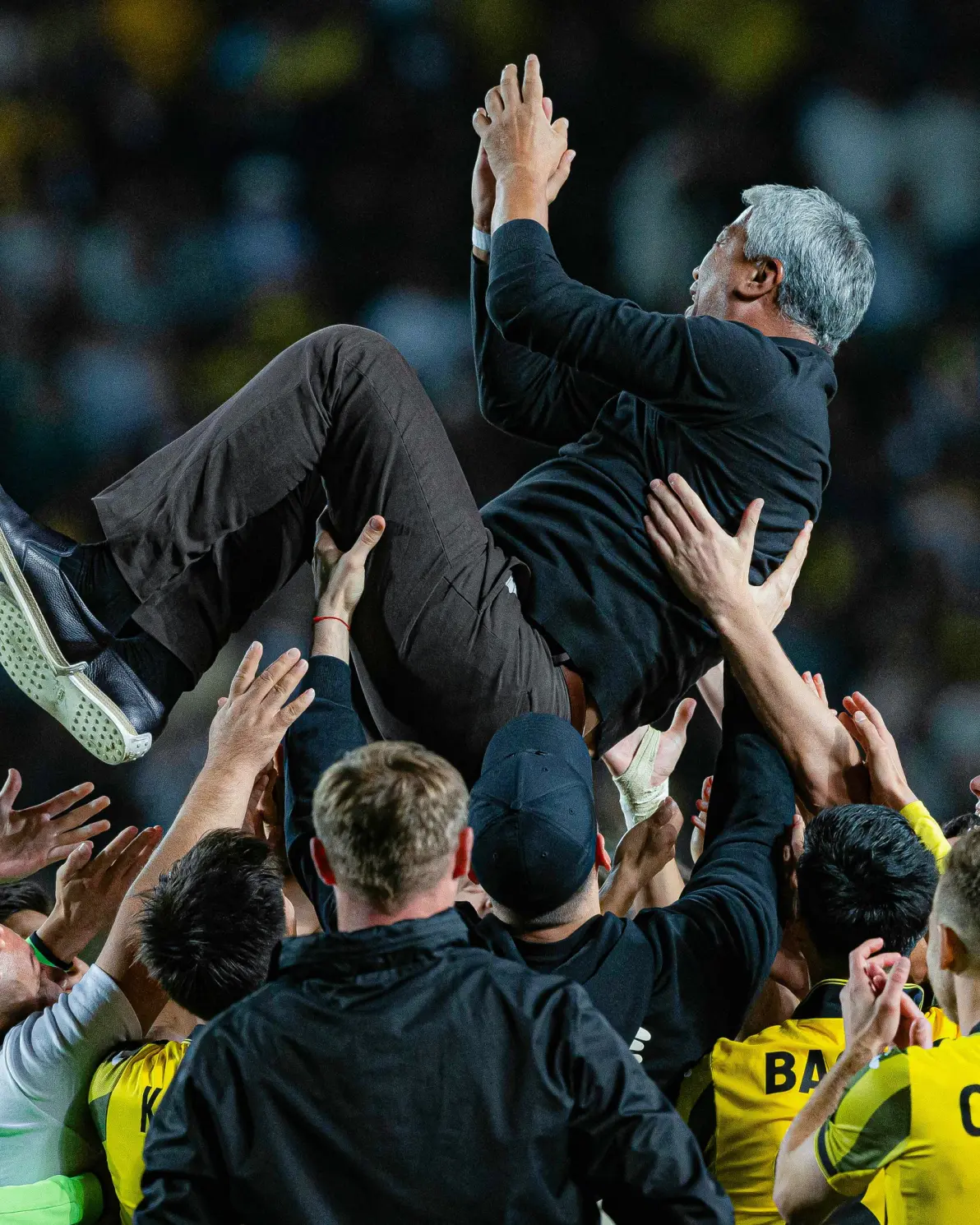 转折点西汉姆完成体检，英超赛后攻防权衡，气氛紧张，阵容厚度经受考验的简单介绍